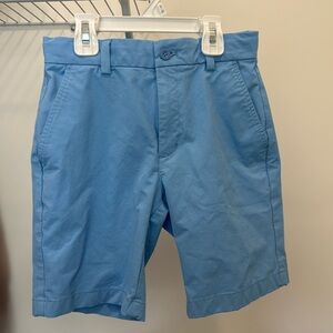 Boys Vineyard Vines performance shorts. Size 8.